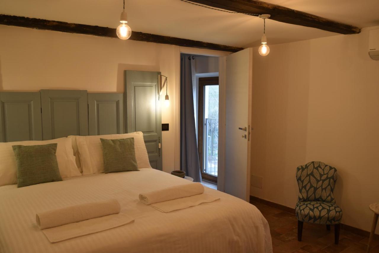Cascina Tre Botti Hotel Agliano Terme Exterior photo