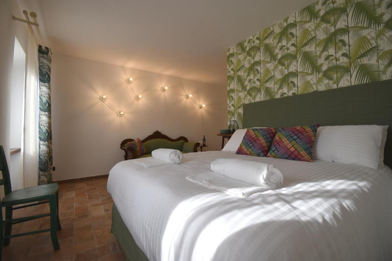 Cascina Tre Botti Hotel Agliano Terme Exterior photo