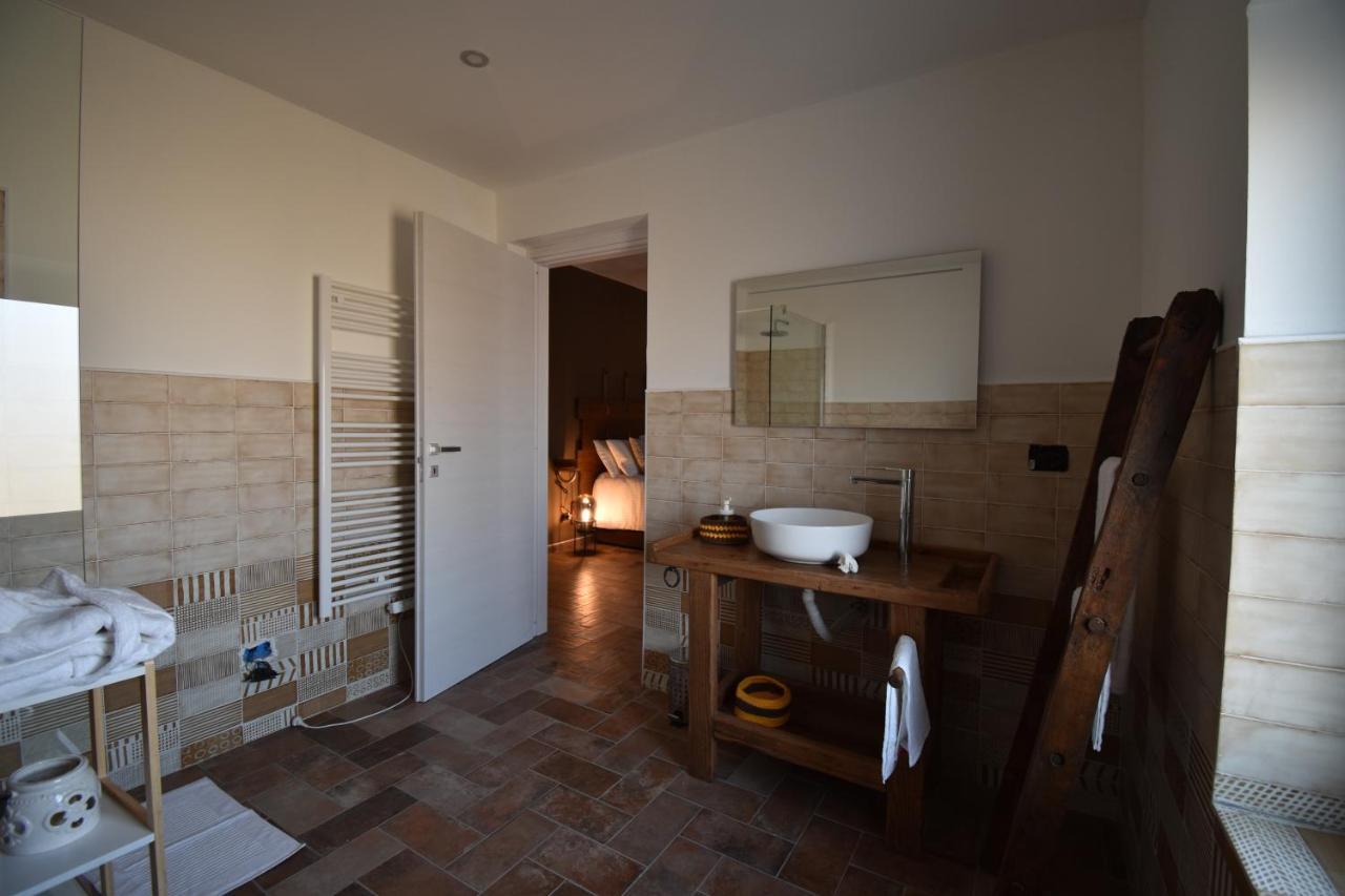Cascina Tre Botti Hotel Agliano Terme Exterior photo
