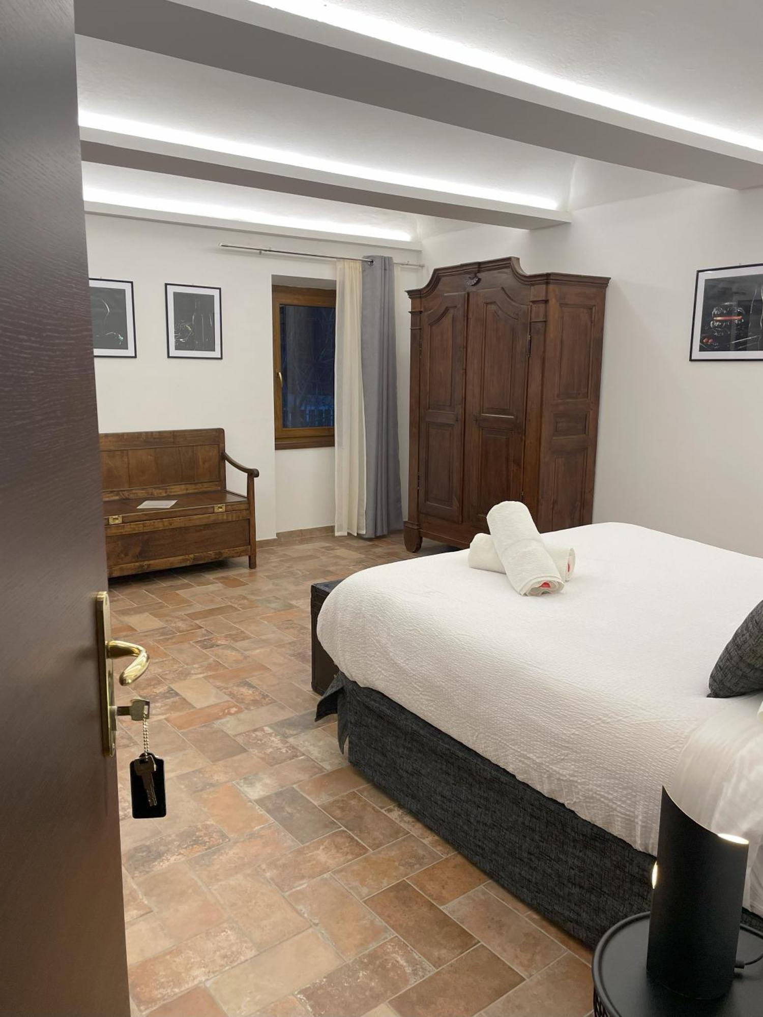 Cascina Tre Botti Hotel Agliano Terme Exterior photo
