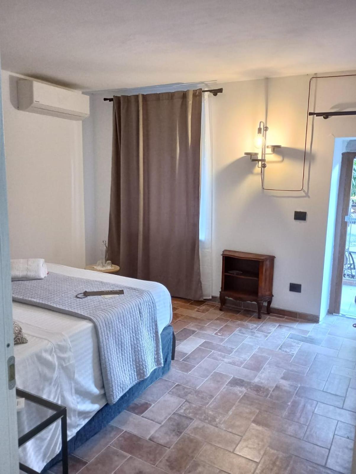 Cascina Tre Botti Hotel Agliano Terme Exterior photo